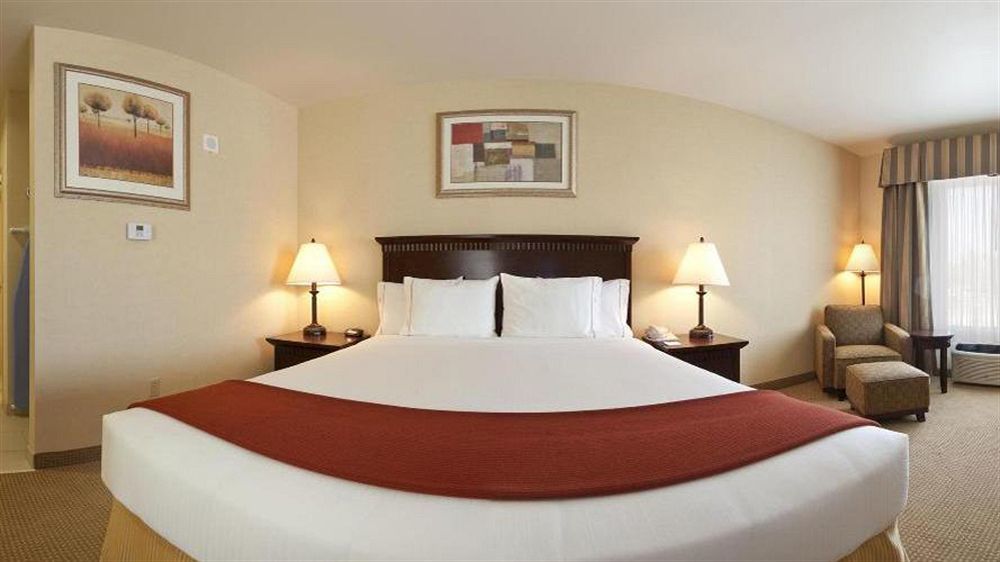 Holiday Inn Express & Suites Beaumont - Oak Valley, An Ihg Hotel Exterior foto